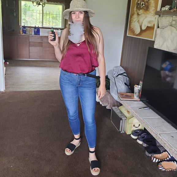 ariana36